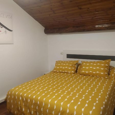 Apartament Betty Sort Eksteriør bilde