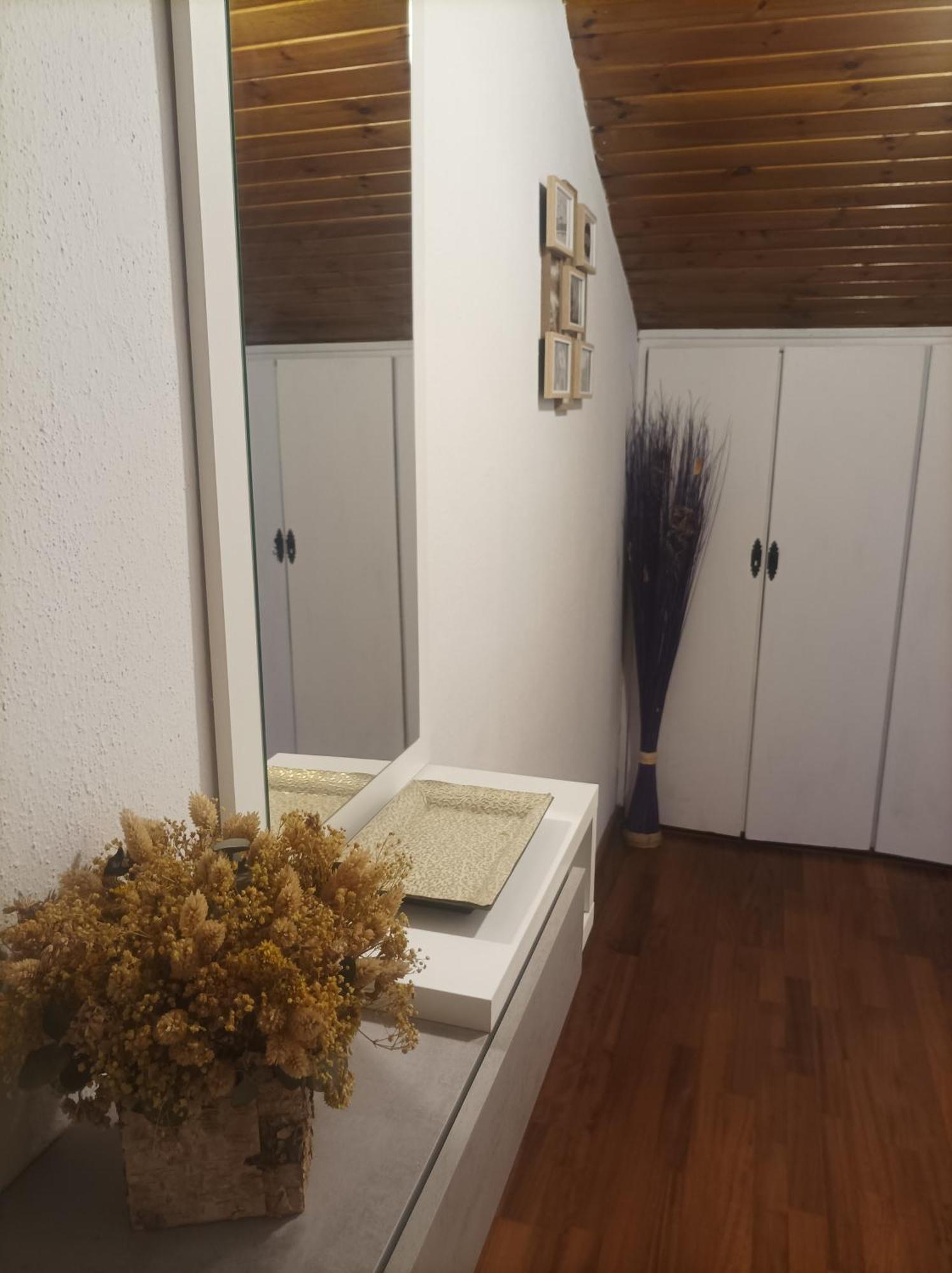 Apartament Betty Sort Eksteriør bilde
